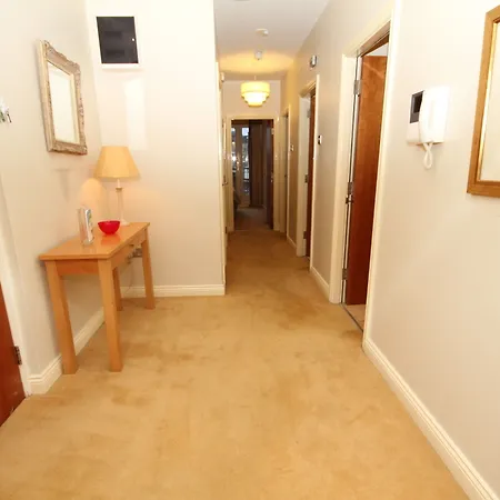 Lower Baggot Street Penthouse Apartamento *